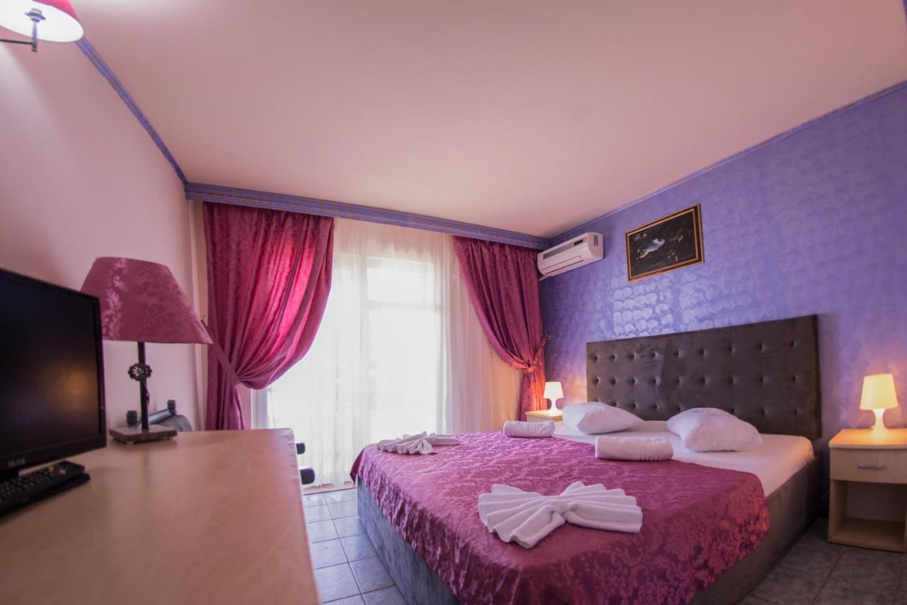 Hotel Voila 3*