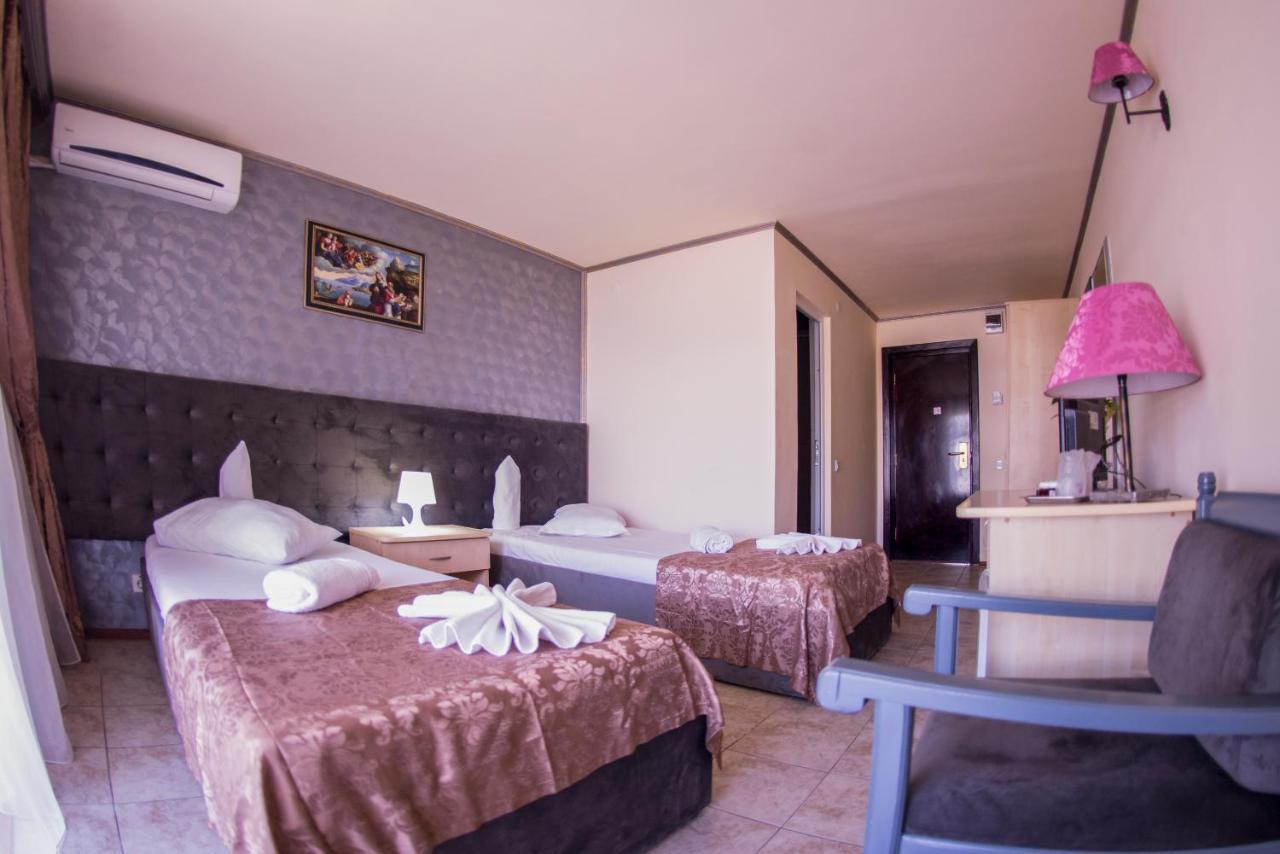 Voila Hotel