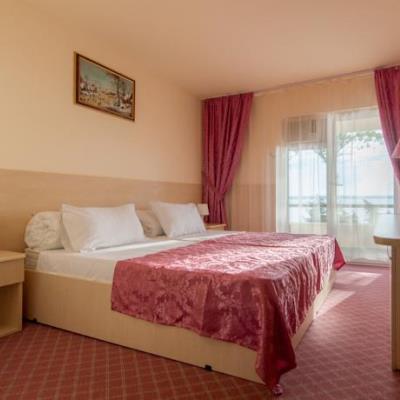 Voila Hotel 3*
