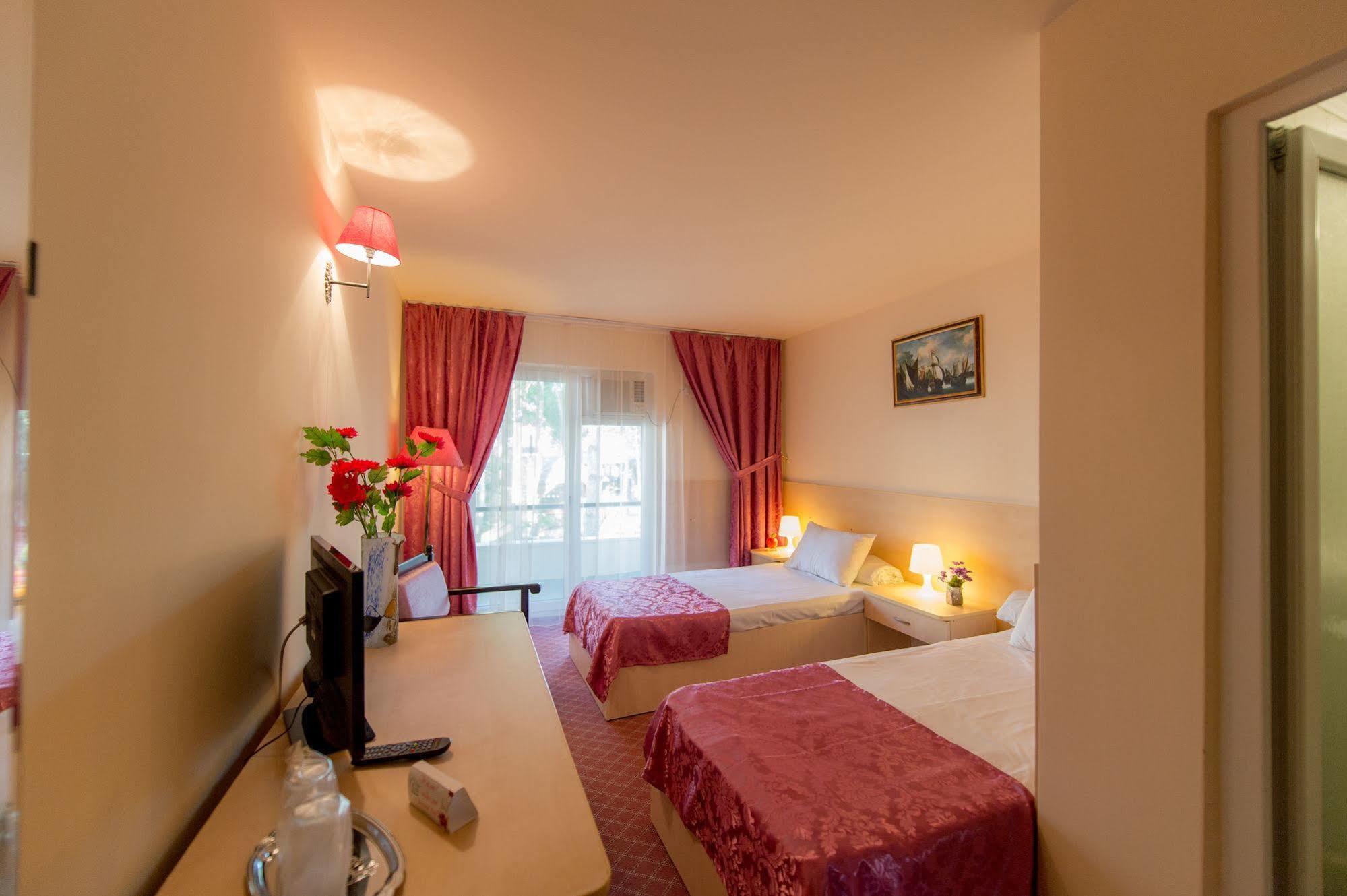Hotel Voila